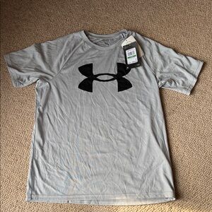 Under Armour boys Light Gray Tee with Black Logo-large